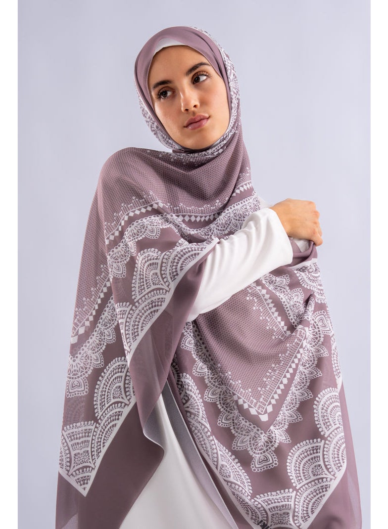 Alamki Mauve Lace - Image 3